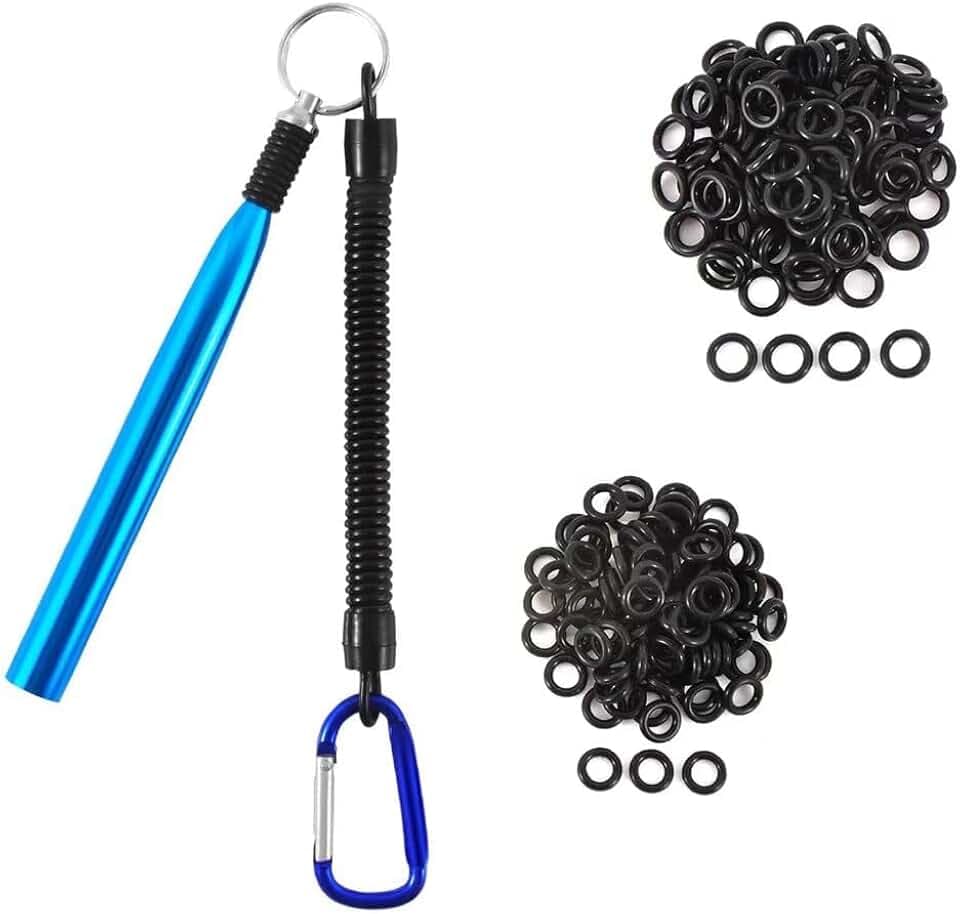 Fishfun Wacky Rig Tool with Silicone O Rings, 100Pcs for 3"-4" Senko Worms and 100Pcs for 5"-7" Worms. Easy Installation and Great Protection of Your Plastic Worms
