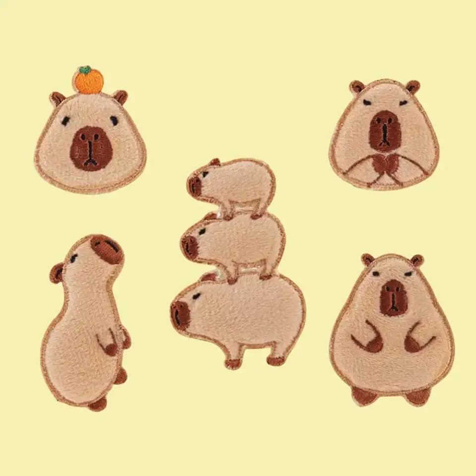 Embroidered Appliqué Capybara Kit 5 Pcs Iron On Appliques for DIY Crafts Floral Appliques for Clothes Cartoon Capybara Patches Perfect Craft Gifts for Kids Children Clothes Backpack Hat