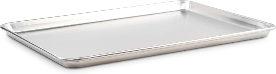 Winco 13" x 18" Aluminum Sheet Pan, 1/2 Size, Reinforced Rim, Closed Bead