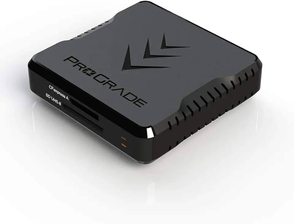CFexpress Typ A und SDXC/SDHC UHS-II Kartenleser mit Zwei Steckplätzen | USB 3.2 Gen 2 | von ProGrade Digital (PG09)