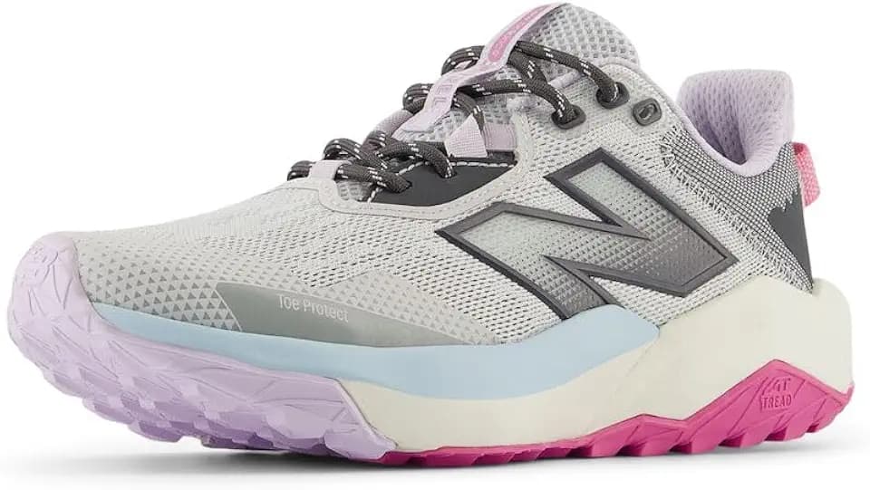 New Balance Women's Dynasoft Nitrel V6 Trail Running Shoes