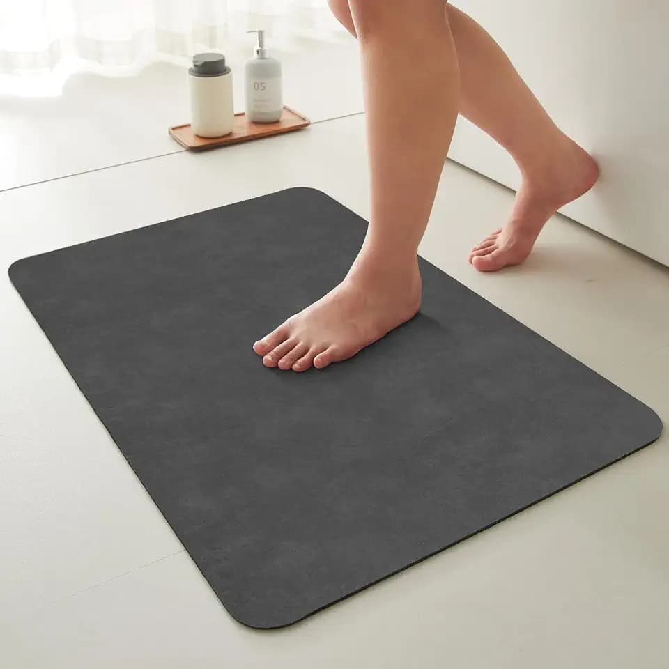 TYUU Thin Bath Mat, Bathroom Rugs Non Slip Washable, 24x36 Dark Grey