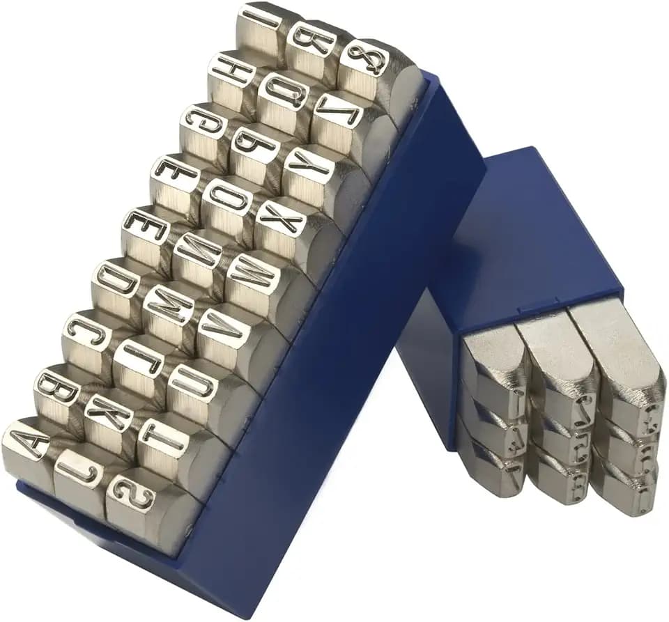 GRAVUREM-Nr. 1 Schlagzahlen und -buchstaben 0-9 + A-Z,& (Kombination) - für Edelstahl (VERNICKELTE OBERFLÄCHE) / 5mm