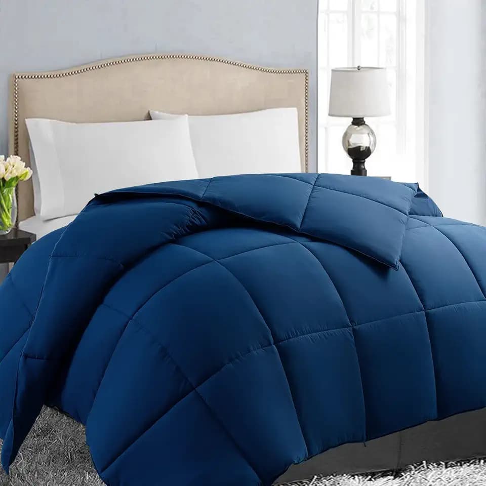 EASELAND Full Size Down Alternative Comforter, Navy, 82x86 Inches