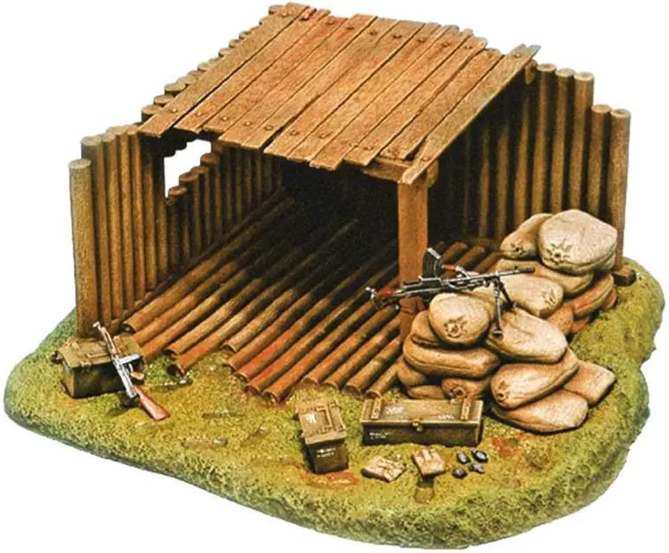 Italeri Command Post 1/35