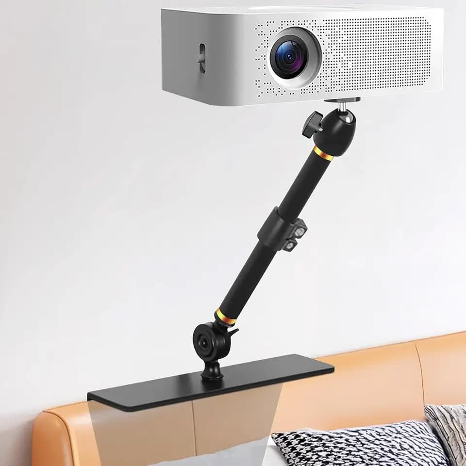 Projektorhalterung für Bett & Sofa – Universelle Halterung mit Verstellbarer Höhe (33–45 cm), Kompatibel mit 99% der Beamer (XGIMI, Nebula, VANKYO, Epson u.v.m.)