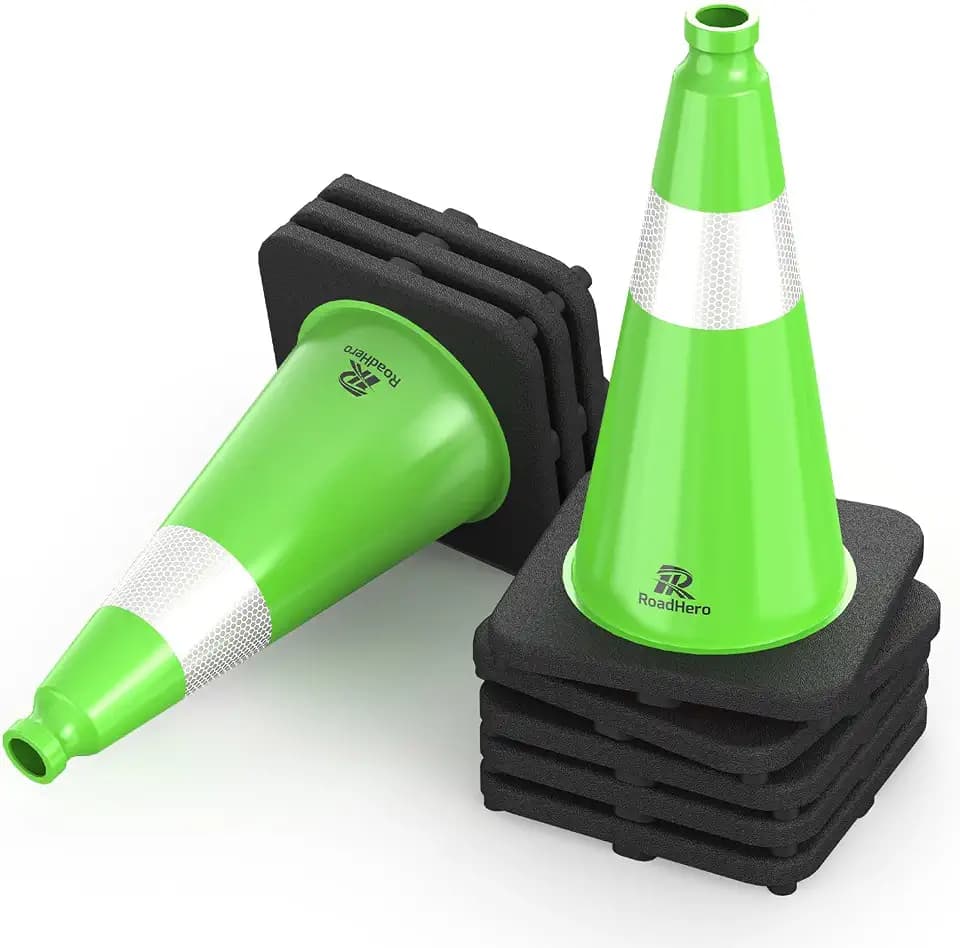 RoadHero 8 Pack 18 Inch 3 Lb Green Traffic Cones with Heavy Black Base
