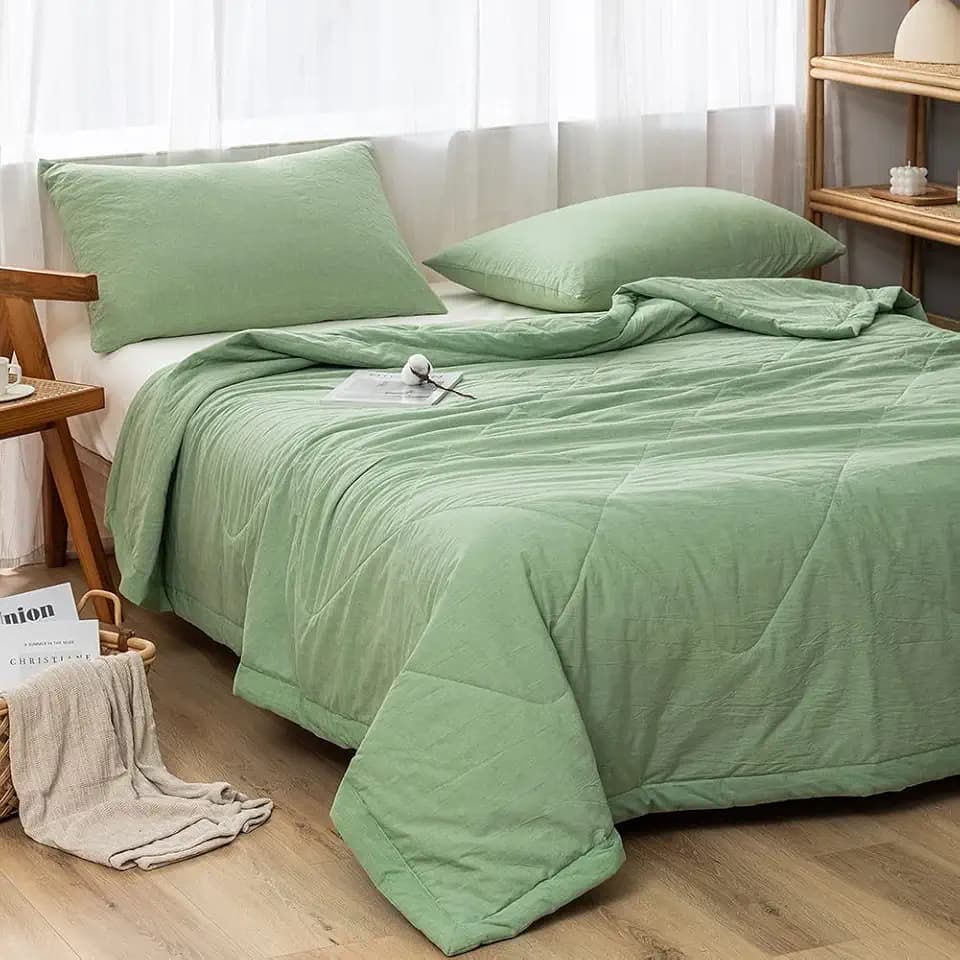 NTCOCO Summer Lightweight Comforter Set,Thin Quilt,100% Washed Cotton,Machine Washable,Soft Comfy Breathable Can Sleep Naked(Twin,Apple Green