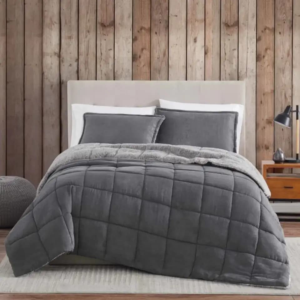 Eddie Bauer - King Size Comforter Set with Matching Shams