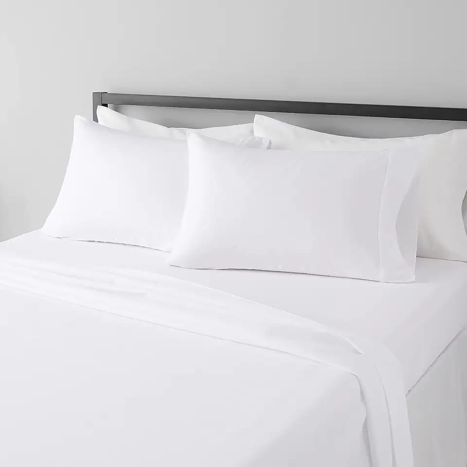 Amazon Basics Lightweight Super Soft Breathable Wrinkle-Resistant Microfiber 4-Piece Bed Sheet Set with 14-Inch Deep Pockets, Queen, Bright White, Solid