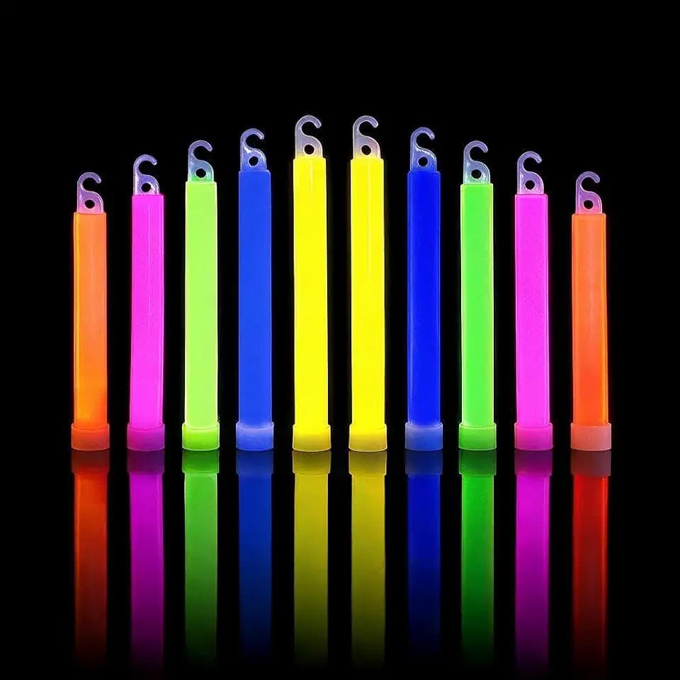 novelinks 50 Pack 6 Inch Glow Sticks Bulk Party Pack for Kids and Adults