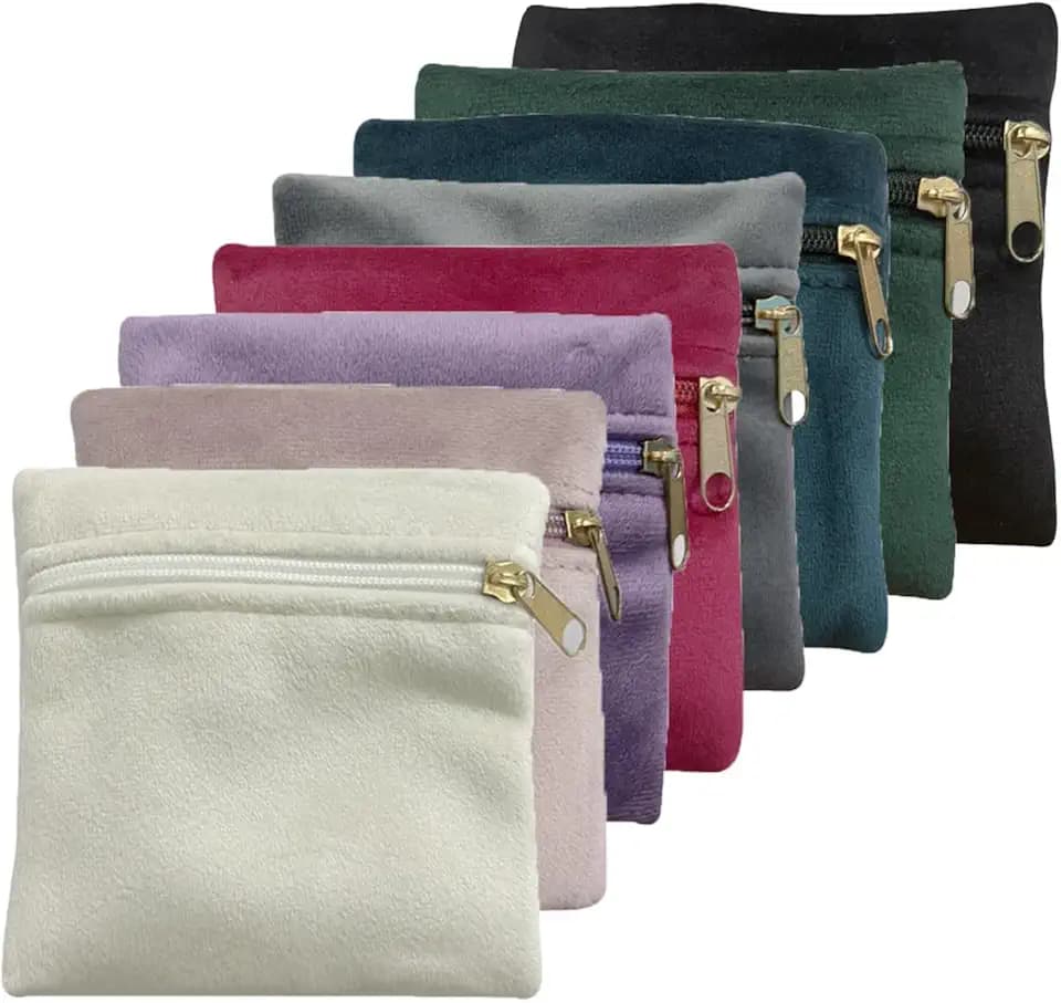 8pcs Small Velvet Jewelry Pouches with Zipper Gift Bags for Bracelet Necklace,Ring,Earrings,Earphone,Wedding Favors, Party Favors,Travel,3.94" X 3.94" (Mixed color)