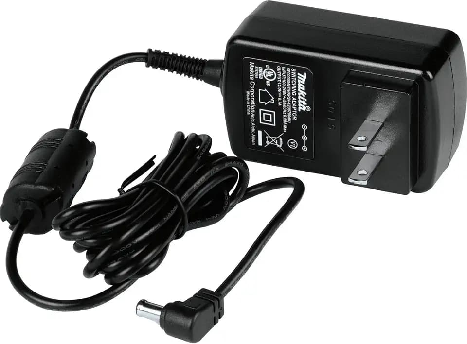 Makita SE00000457 AC Adapter