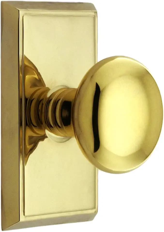 Providence Door Set with Round Brass Knobs Privacy in Polished Brass. Doorsets.