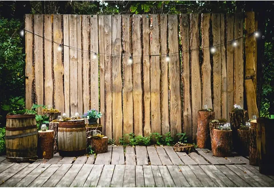 YongFoto 2,5x1,8m Vinyl Foto Hintergrund Gestreifte hölzerne Wand Holzboden Fässer Holzpfähle Fotografie Hintergrund Hochzeit Party Fotostudio Hintergründe Requisiten