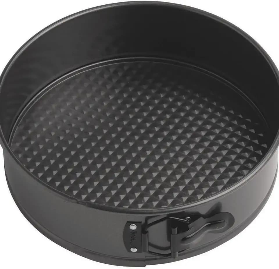 Wilton Gold Non-Stick Springform Pan, Made Without PFAS, 9 x 2.75 in.