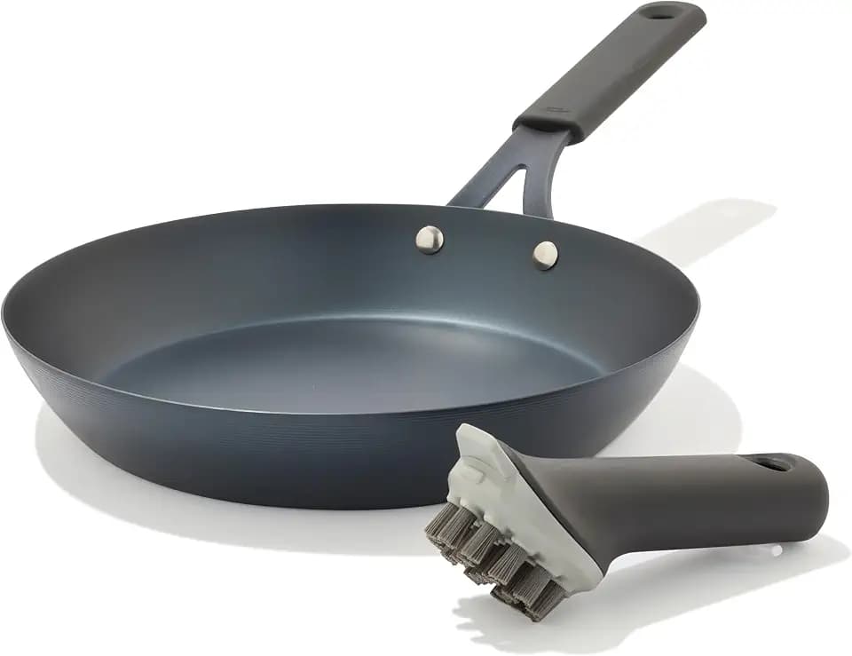 OXO Obsidian 10” Carbon Steel Frying Pan, Pre-Seasoned Skillet with Iron Cleaning Brush, Builds Natural Nonstick with Use, Induction Ready, Oven Safe, Removable Silicone Handle