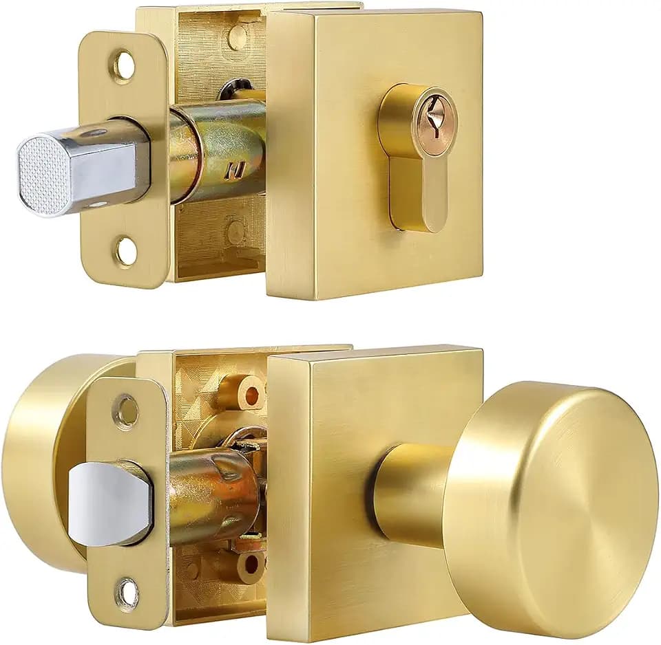 coolnews Gold Door Knob and Single Cylinder Deadbolt Set, Exterior Door Knobs with Lock and Deadbolt, Stain Brass Finish