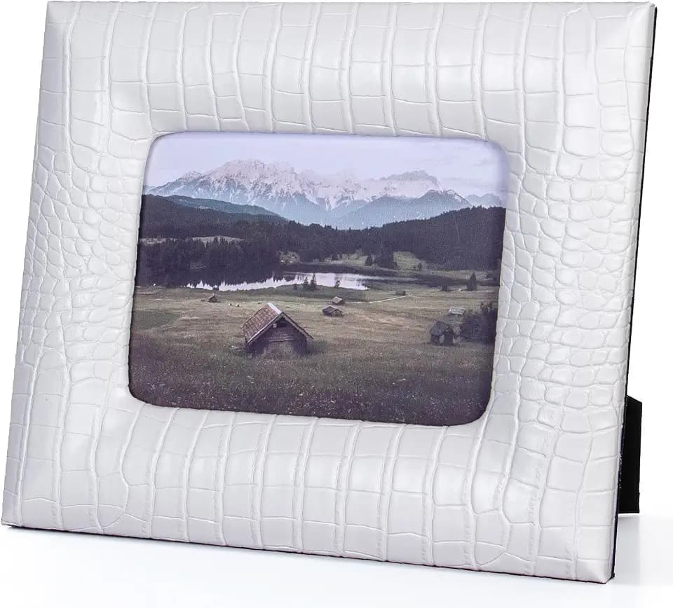4 * 6 White Faux Crocodile Leather Picture Frame for Modern Home Decor Photo Frame for Tabletop Display or Wall Hanging