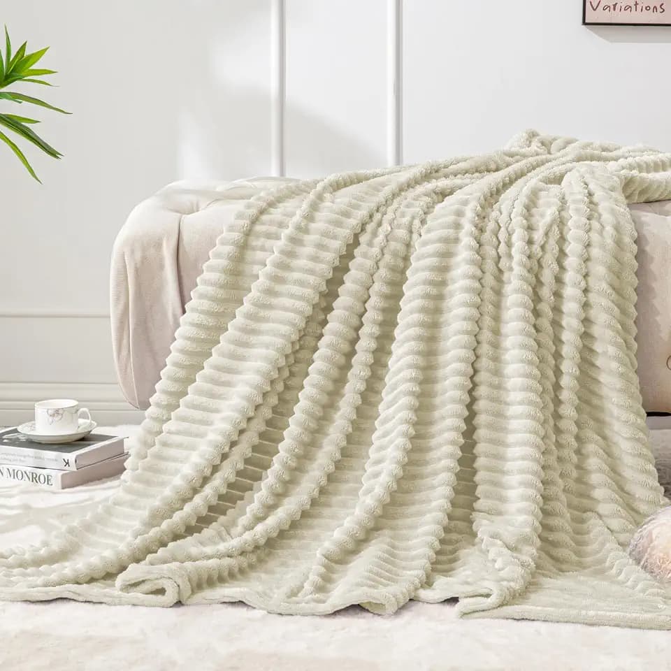 BEDELITE Ribbed Jacquard Beige Fleece Throw Blanket for Couch, 50x60 Inch