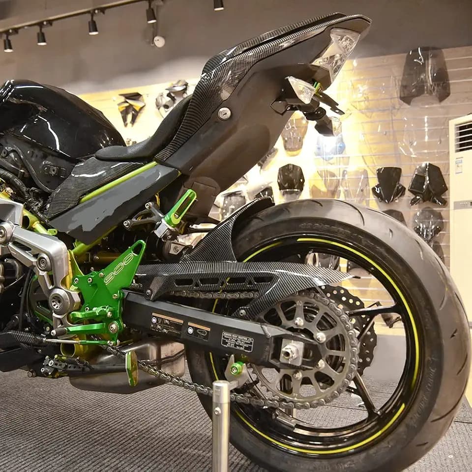 Motorrad Kohlefaser Hinterreifen Kotflügel Kotflügel Spritzschutz Schlamm Staubschutz Radabdeckung Schutz Panel Verkleidung für Z900 Z 900 Z-900 RS 2017 2018 2019 2020 2021 2022 2023(Hinten)