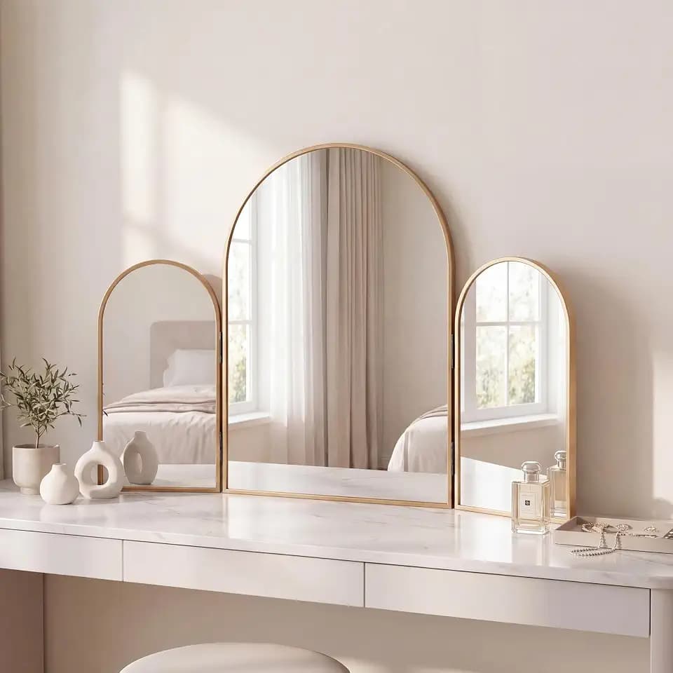 JONATHAN Y Verity Aluminum Arched Trifold Mirror 30" x 20", Gold
