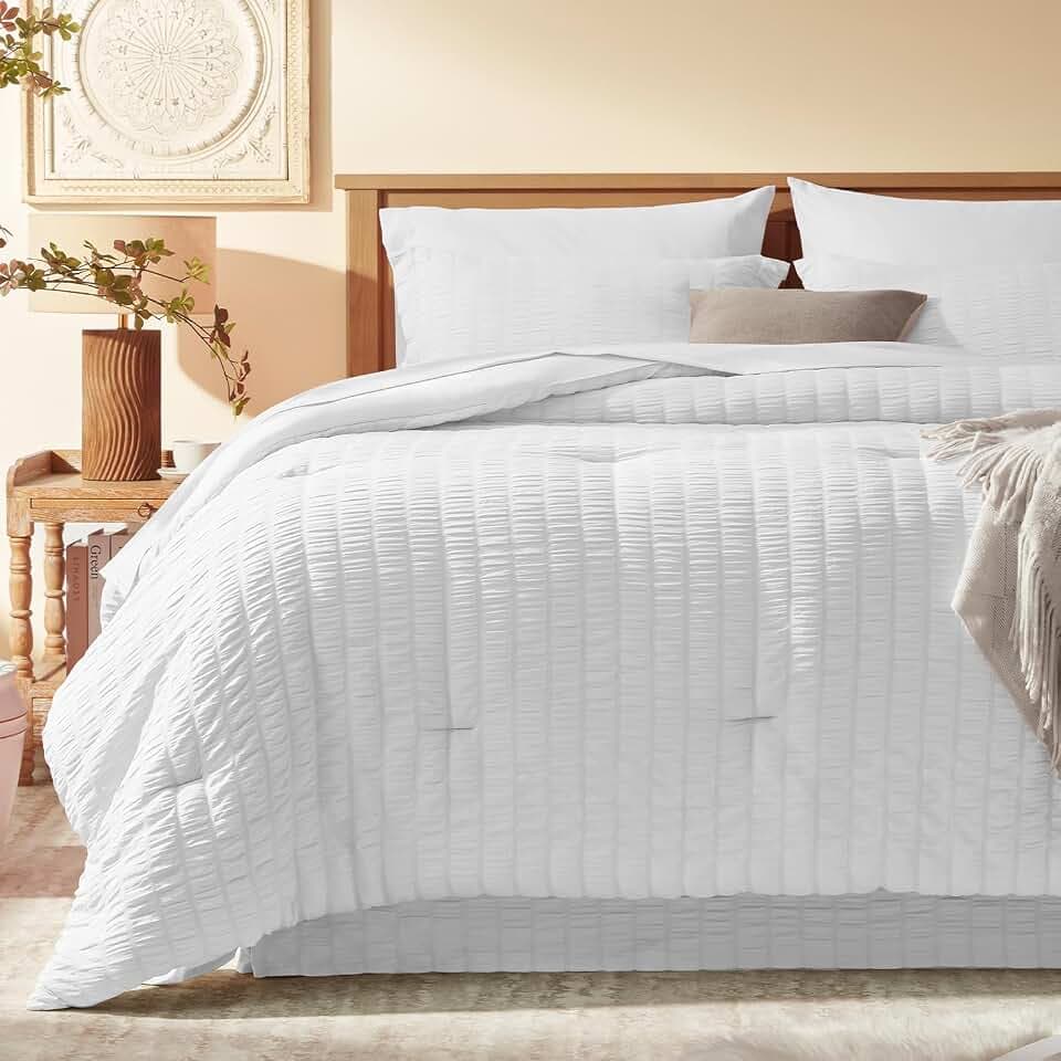 Laojin Balhen King Size Comforter Set 7 Pieces, White Seersucker Bed in a Bag Set King Size, All Season Luxury Bedding Sets with Comforter, Sheets, Pillowcase & Sham