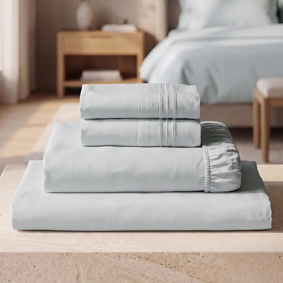 Mellanni Iconic 4-Piece Microfiber Sheet Set (Full, Light Gray)