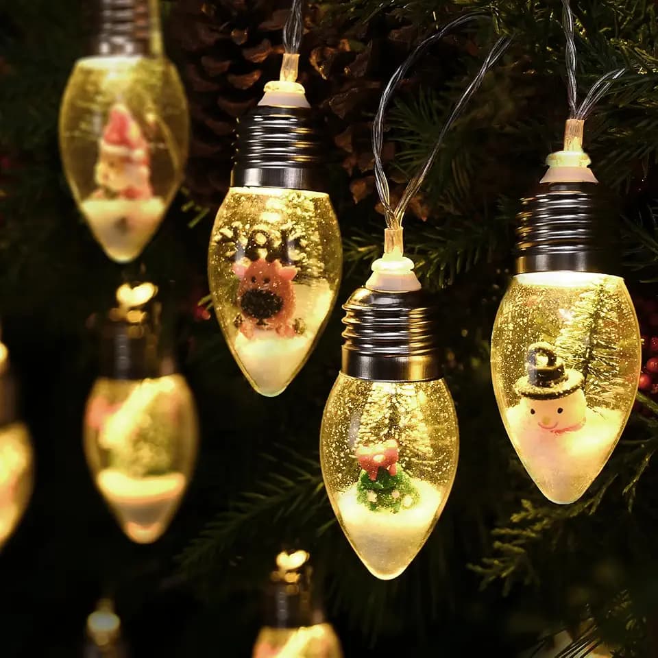 WENMER 4Pcs 26.4FT Christmas Snow Globe String Lights, Vintage Christmas Lights Indoor, 40 LED Globe Bulbs String Light with Snow & Cute Ornaments, Xmas Decor for fireplaces, Patio, bedrooms