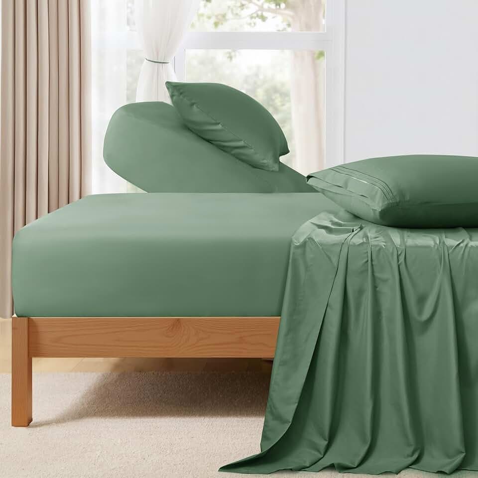 Horbaunal Sage Green Split Head King Sheet Set - 4 Pieces