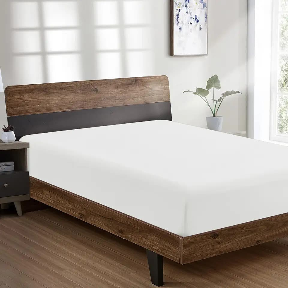 FreshCulture Twin XL Fitted Sheet Only - Hotel Quality Fitted Sheet Twin XL Size - Ultra Soft & Breathable - Brushed Microfiber - Deep Pocket - Cooling Fitted Sheets for Twin XL Size Bed (Off White)