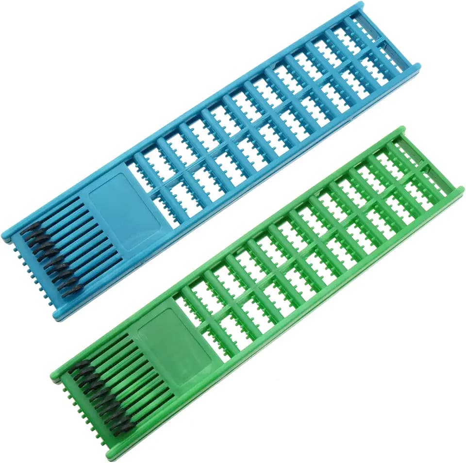 Fishing Hook Holder 2pcs 6x27cm Blue and Green Fishing Snelled Hook Holder Plastic Double Side Spring Hooks Storage Catch Holder for Snelled Rigs Holder Lead Tray Jigs Board