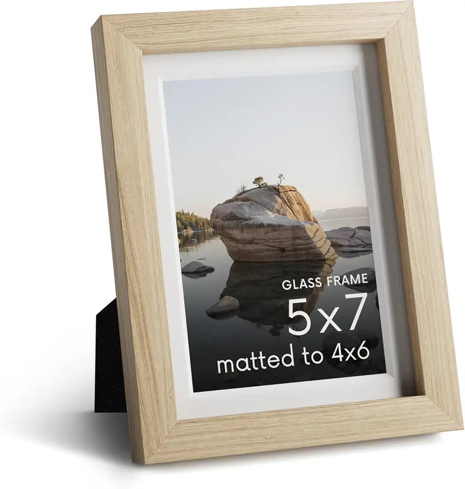 HAUS AND HUES 5x7 Picture Frame with Real Glass and Natural Oak Matted to 4x6 - Oak Glass Photo Frame - Includes American Oak, Easel Back, Vertical Hang - Ideal for Home, Office (5x7 in, Natural)