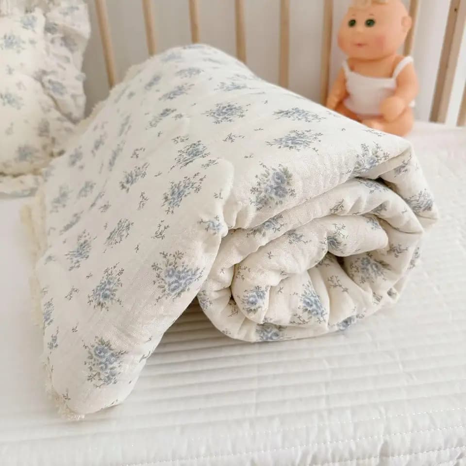 BuLuTu Chic Shabby Blue Flower Print Kids Quilted Blanket Muslin Cotton Toddler Quilt with Lace Edges Soft Lightweight Kids Comforter for Girls Boys, All Seasons, 60x78 Inches