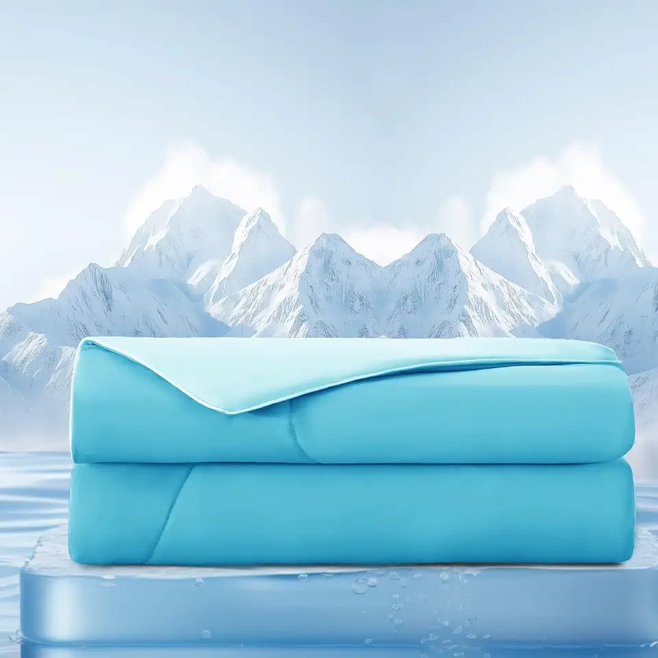 Moonrite Cooling Blanket Twin Size, Q-max > 0.45 Japanese Arc-chill Cooling Comforter for Hot Sleepers, Silky Soft Breathable Cool Blanket fot Summer Night Sweats,Blue,68x88