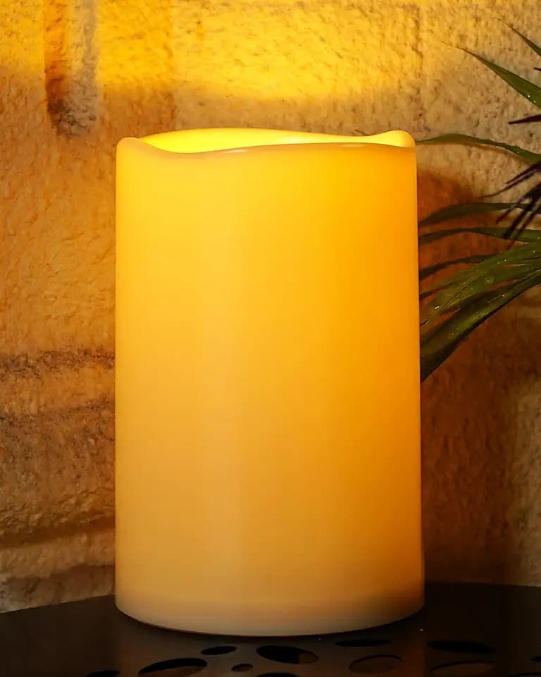 Homemory 6" x 9" Extra Large Outdoor Waterproof Candle with Auto 6H Timer