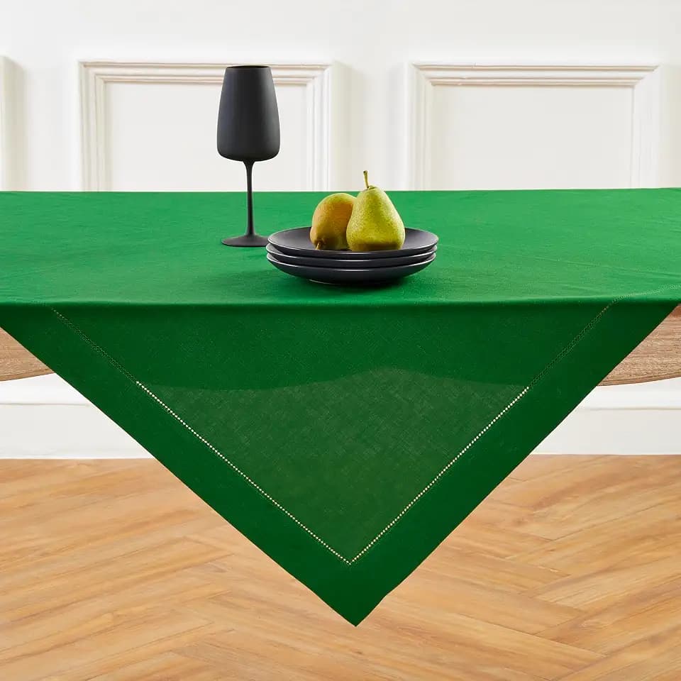 Solino Home 100% Pure Linen Table Cloth, Throw Garden Green, 52 x 52 in