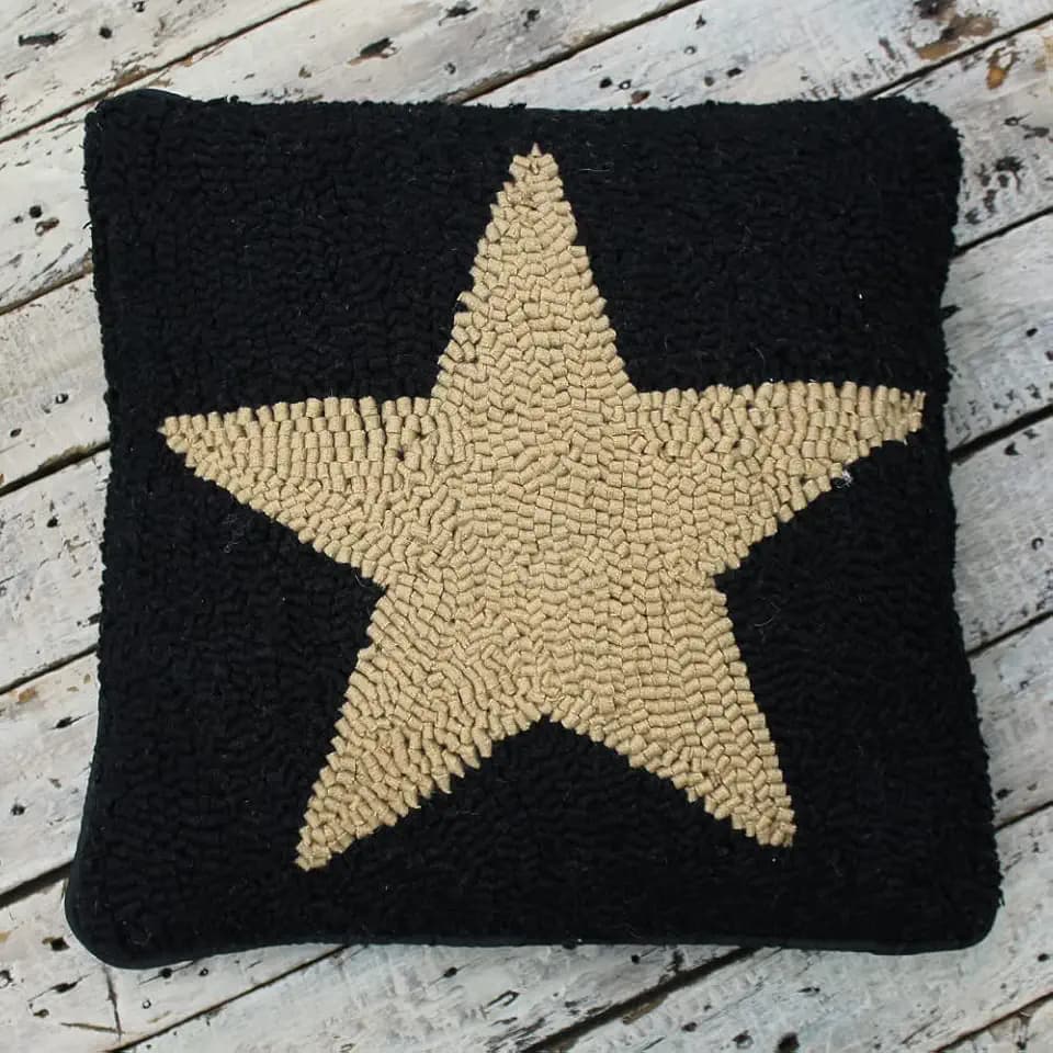 Home Collection by Raghu Black Star Tan Pillow Cover, One Size