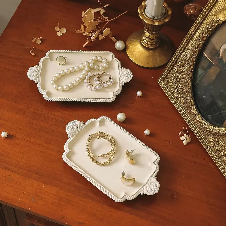 NIKKY HOME Small Jewelry Dish Ring Holder, Set of 2 Vintage Trinket Display Decorative Metal Tray Classy Birthday Gifts, Distressed White