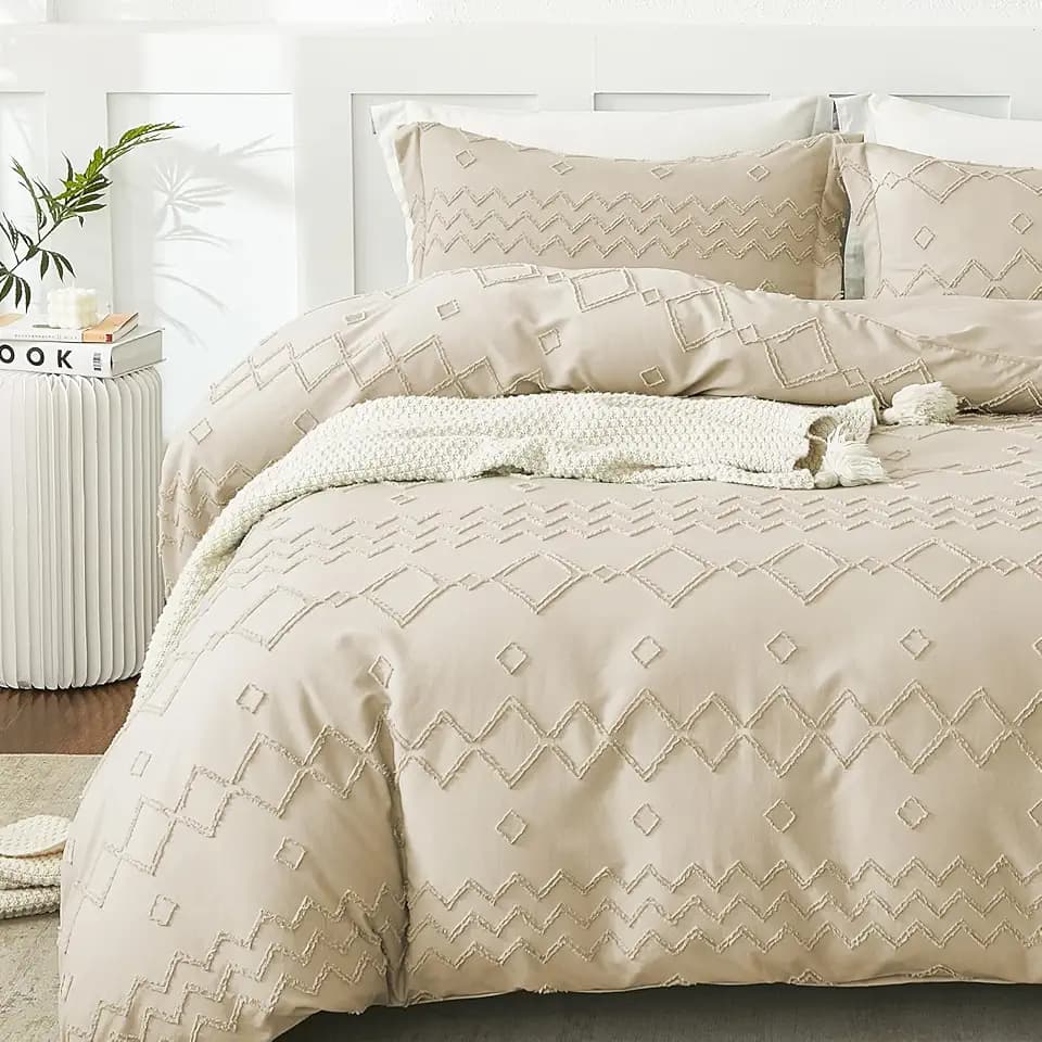 EMME Boho Duvet Cover Queen Size Beige - 3 Pieces Soft & Breathable Tufted Boho Shabby Chic Embroidery Bedding for All Seasons, 1 Duvet Cover with 2 Pillow Shams & Zipper Closure (Beige, Queen)