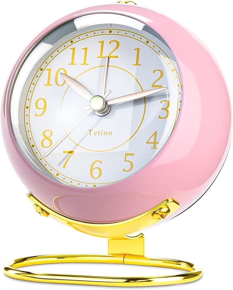 Analog Alarm Clocks,Retro Backlight Cute Simple design Small desk Clock With Night Light,Silent Non-Ticking,Battery Powered,For Kids,teens,Bedroom,travel,kitchen,Bedside Desk decor. (Light pink)