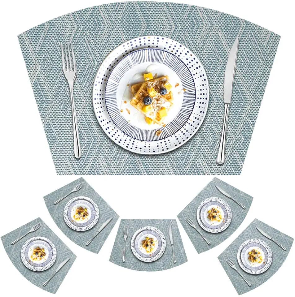 Round Table Placemats Set of 6,Woven Vinyl Wedge Placemats Heat Resistant Table Mats Wipe Clean (Light Blue)
