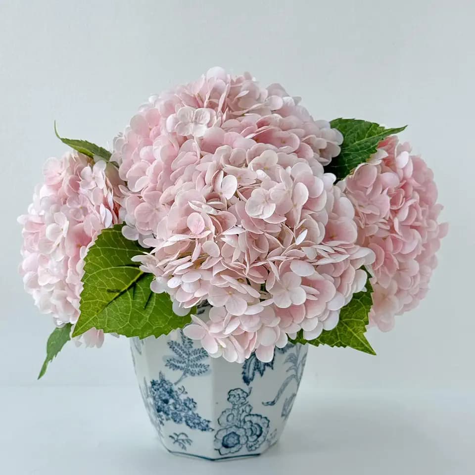 YalzoneMet 3 Pcs Real Touch Pink Hydrangea Artificial Flowers 21 inch Large Lifelike Light Latex Faux Hydrangea, Fake Flowers for Home Decoration Bridal Bouquet Wedding Decor