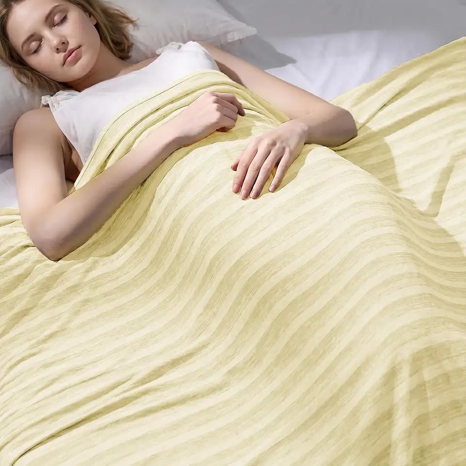 GOHERO Cooling Blanket for Hot Sleepers Cold Summer Blanket Throw 50"x70"