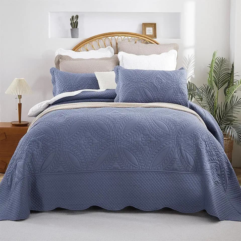 Cmfshape Oversize King Size Bedspread 128"x120",3 Piece California King Quilt,Lightweight Bluish Grey Bed Quilt Set for All Season,Modern Coin Pattern Bedding Set Summer