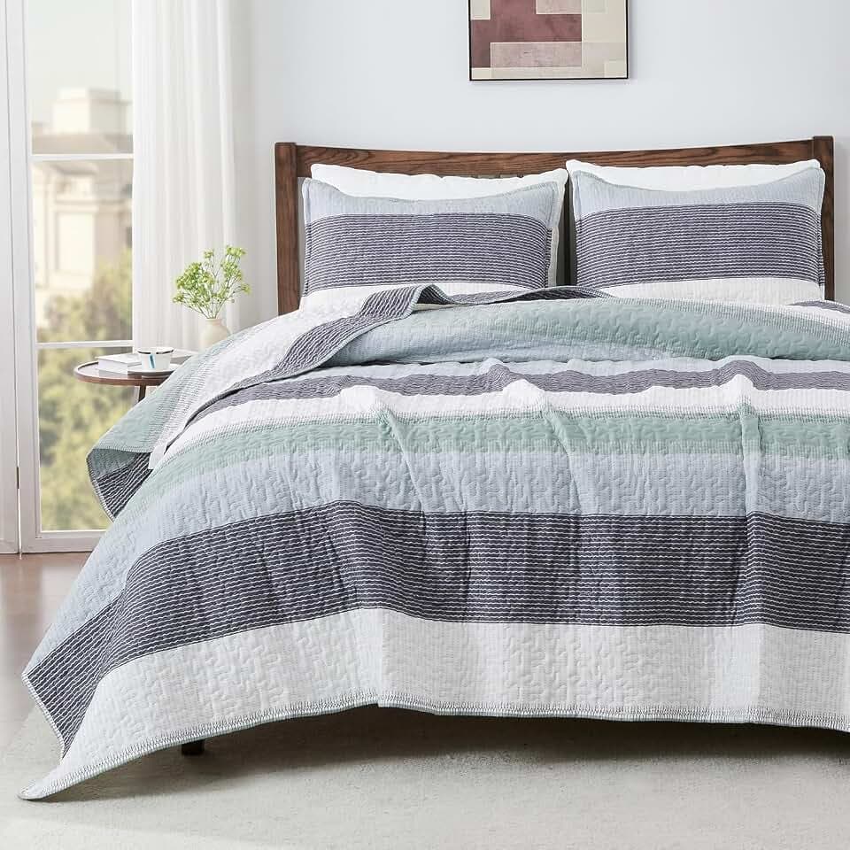Andency Oversized Queen Quilt Set, 3 Pcs Sage Green Stripe Bedspread