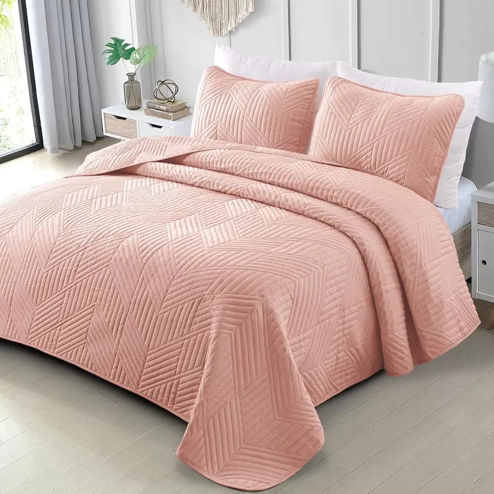 Exclusivo Mezcla Ultrasonic King Quilt Bedding Set, Blush Pink