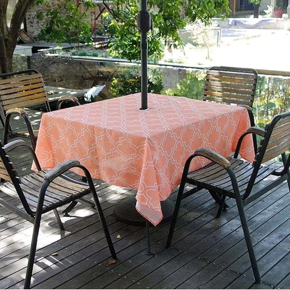 Melaluxe Outdoor Tablecloth with Umbrella Hole, 84x60 inch Rectangle