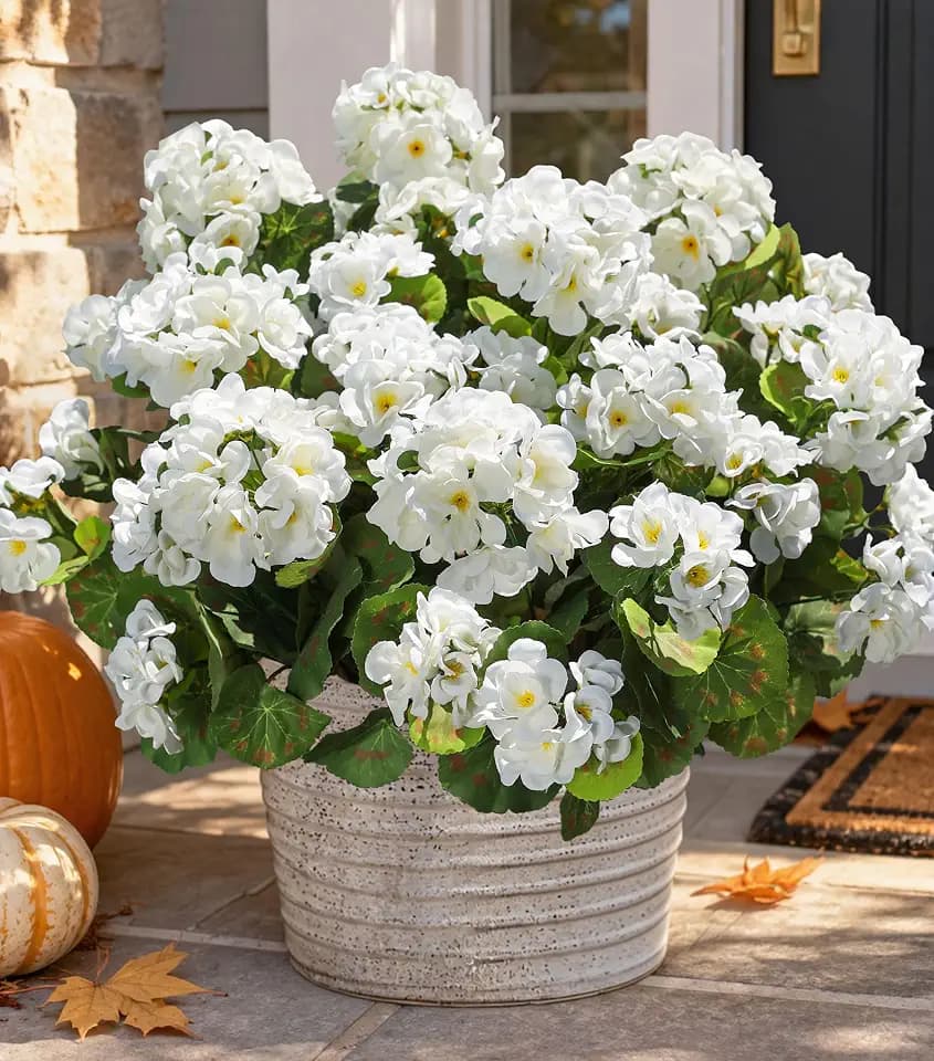 Artificial Geranium Fake Flowers for Outdoors Decoration, 6 Bundles Silk Geraniums White Flower UV Resistant Look Real Faux Plants for Front Door Garden Porch Planter Patio Balcony Yard Indoor Home
