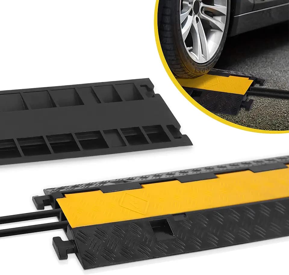 Pyle Robuste Kabelrampe für Kabelschutz - Schwerlastschutz für Schläuche und Kabel mit Einer maximalen Kapazität von 2.000 lbs und einem 2-Schlitz-Kanaldesign mit klappbarem Deckel - Kabelabdeckung